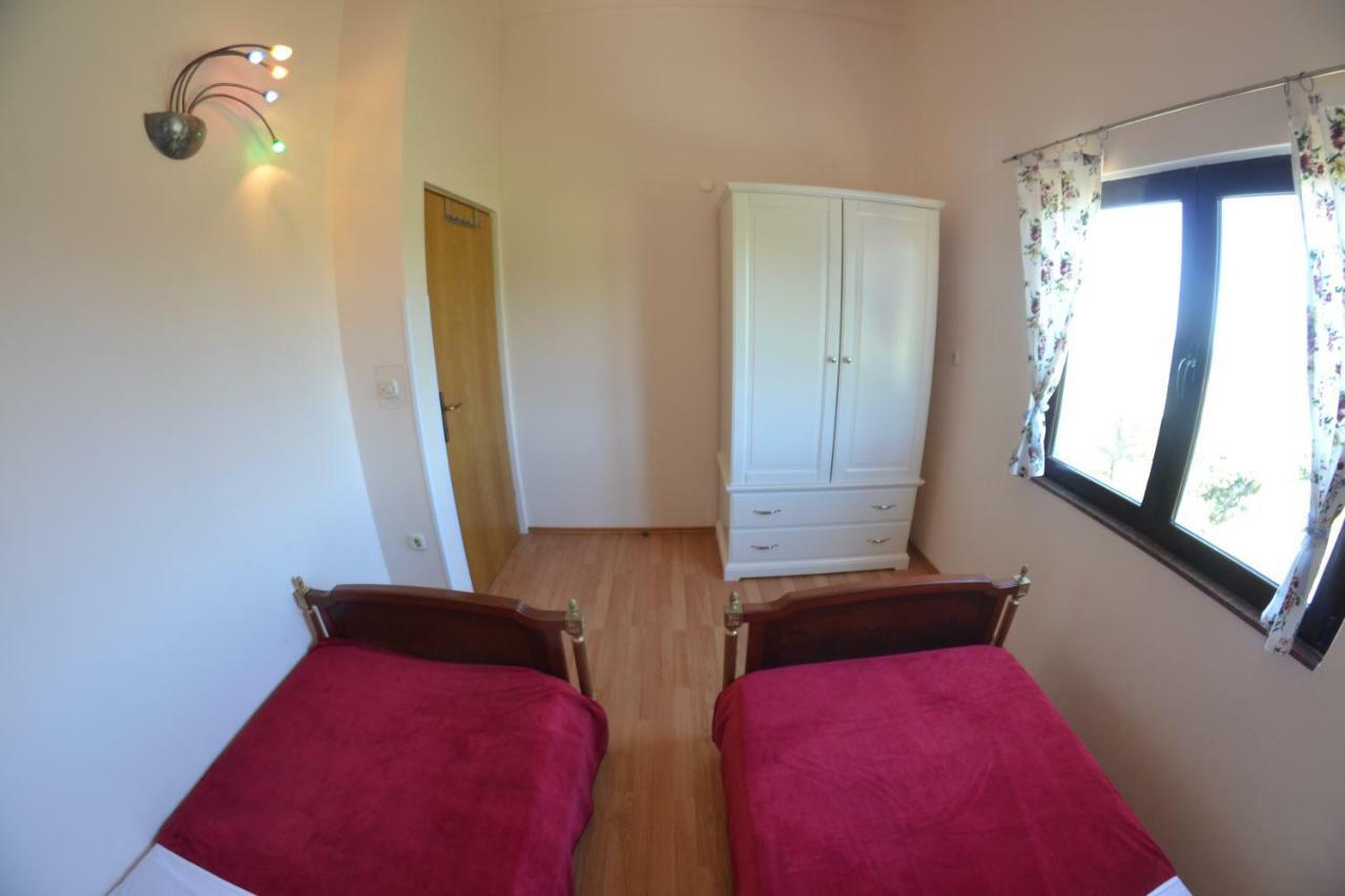 Apartman Jadranka Palit Bagian luar foto